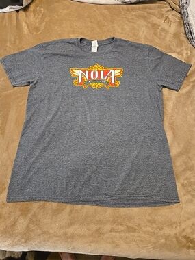 Gildan Heather Gray NOLA Graphic Short Sleeve Tee